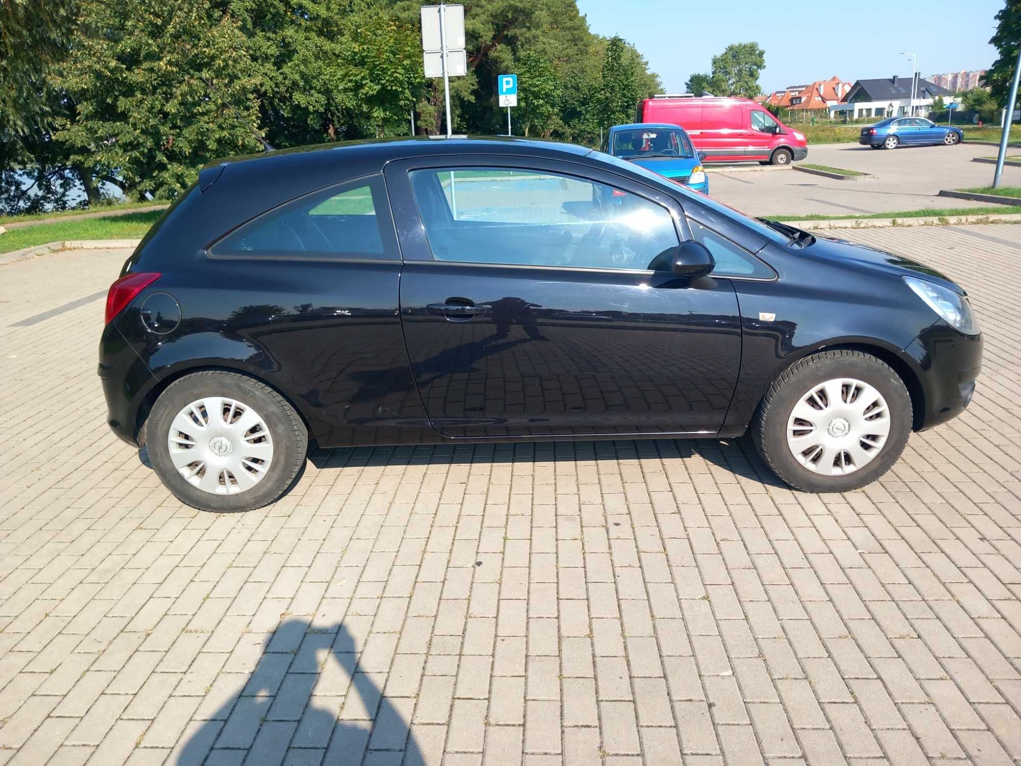 OPEL CORSA D 1.2 benzyna 2009 bagażnik rowerowy