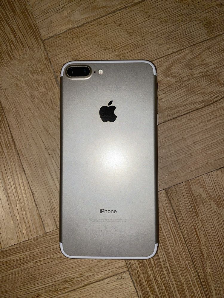 iPhone 7 plus (на запчастини)