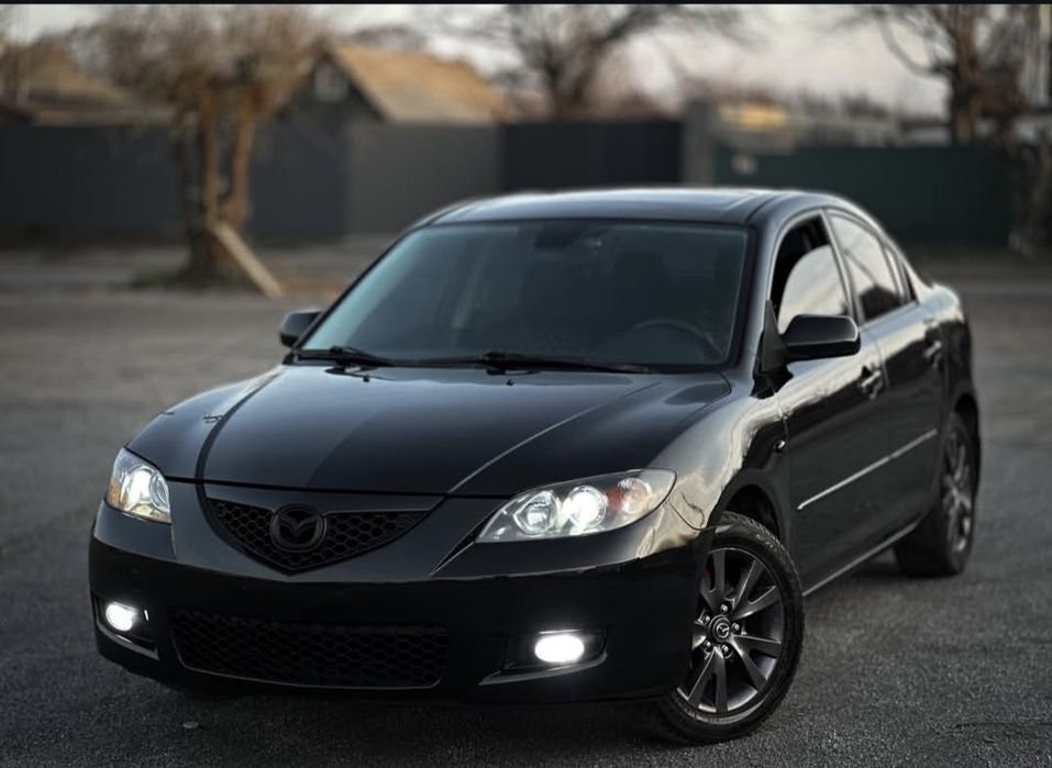 Продам Mazda 3 автомат