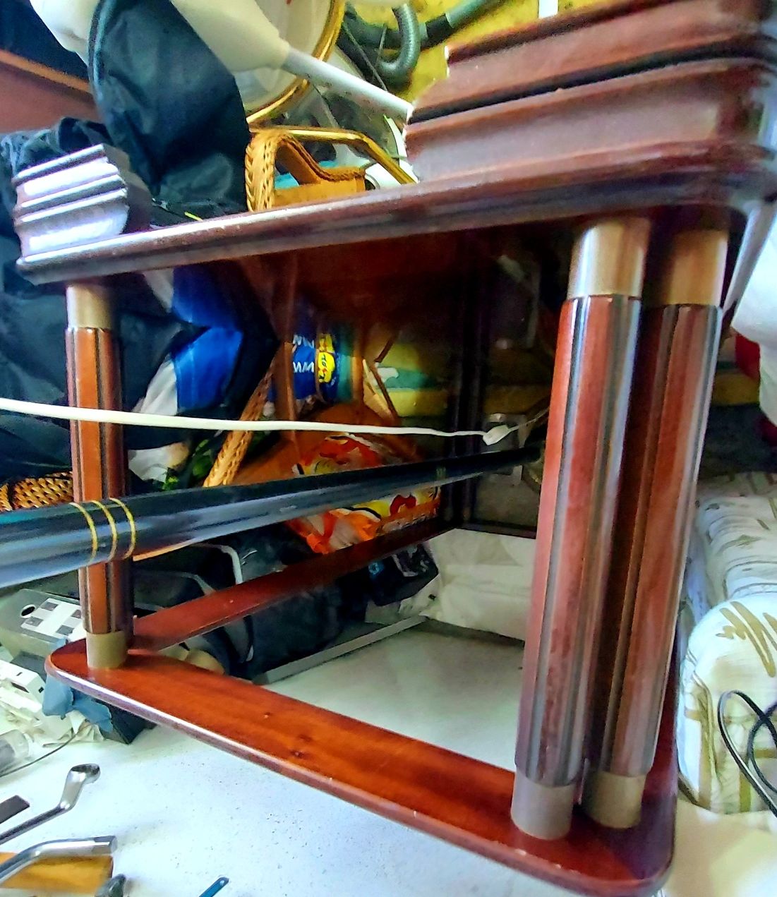 Mesa de centro com vidro