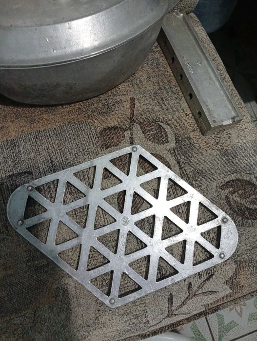 Утятницы, пельменницы, вареничницы, форма для леденцов, мясорубки СССР