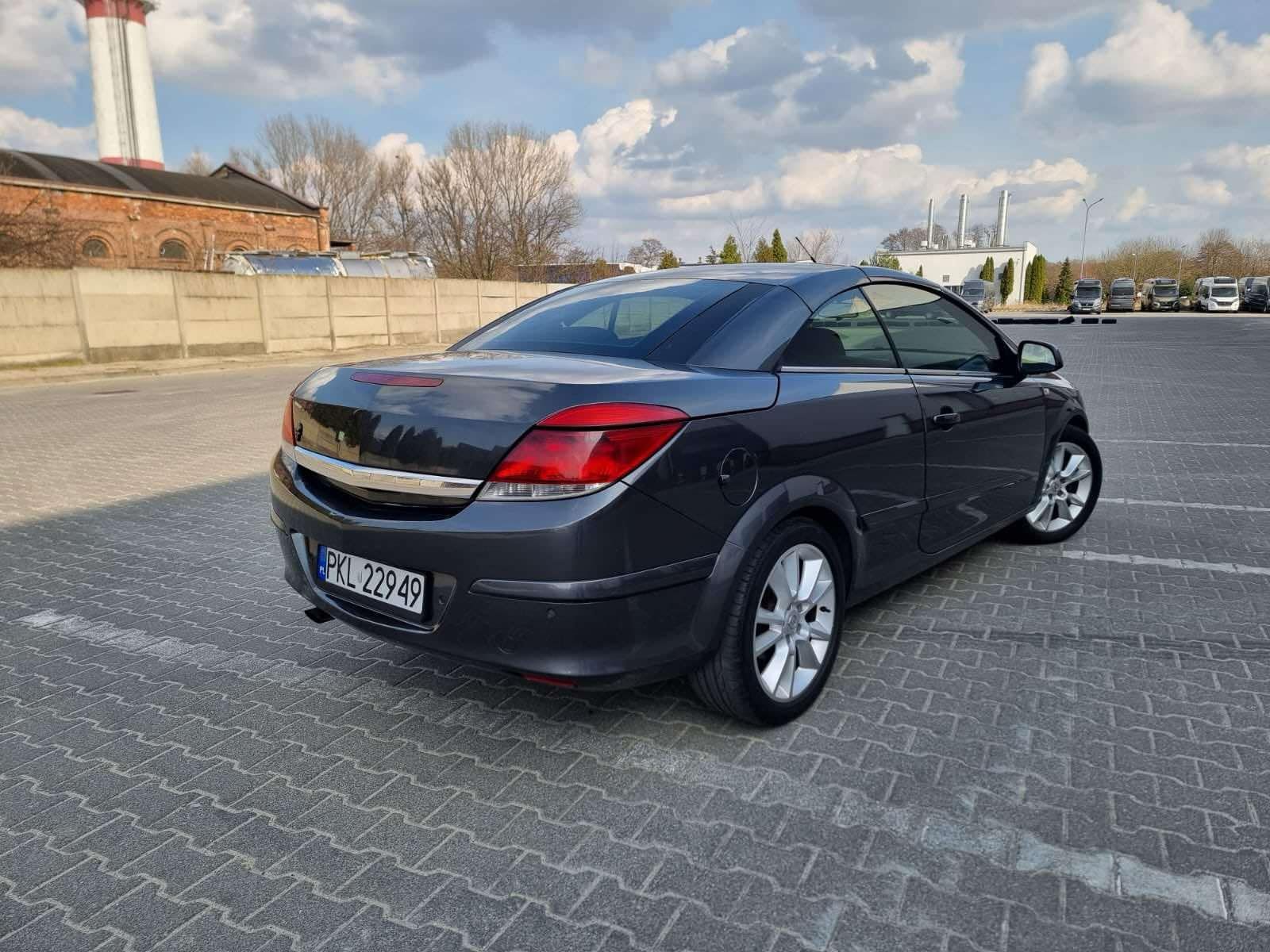 Opel Astra Twin Top Lift!! 1.9CDTI 170KM!! Xenon! Nawigacja! Ładny!