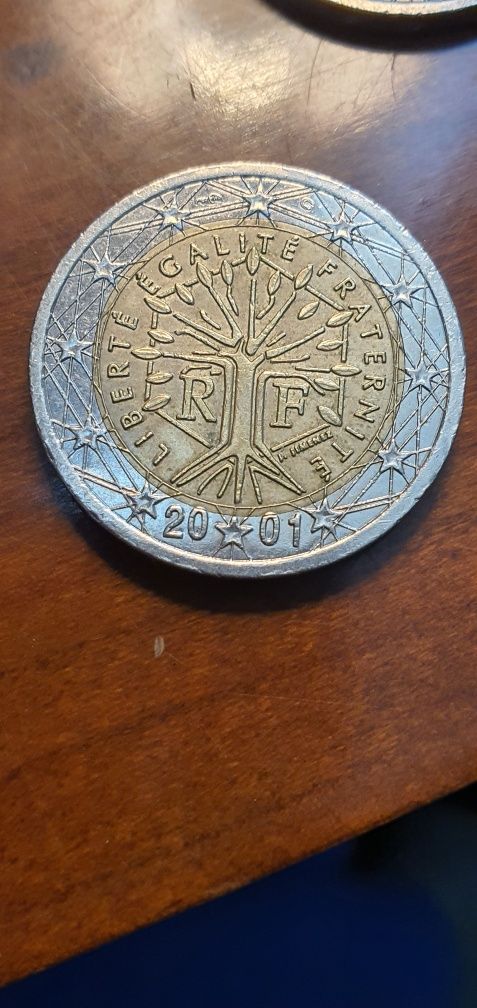 Moedas de 2€ com defeito de cunhagem