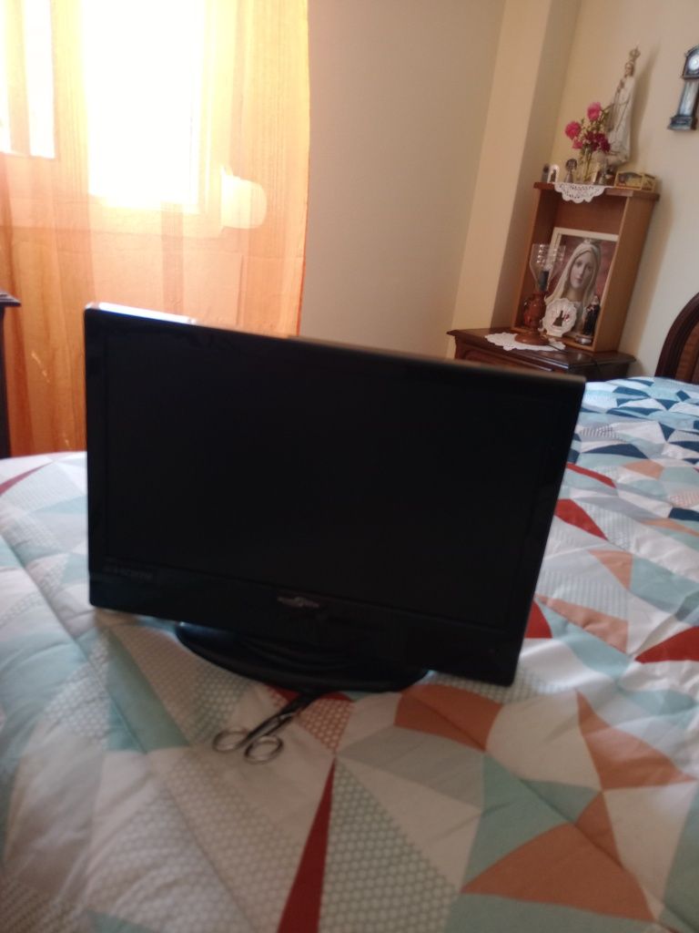 Televisão HDMI (schontech