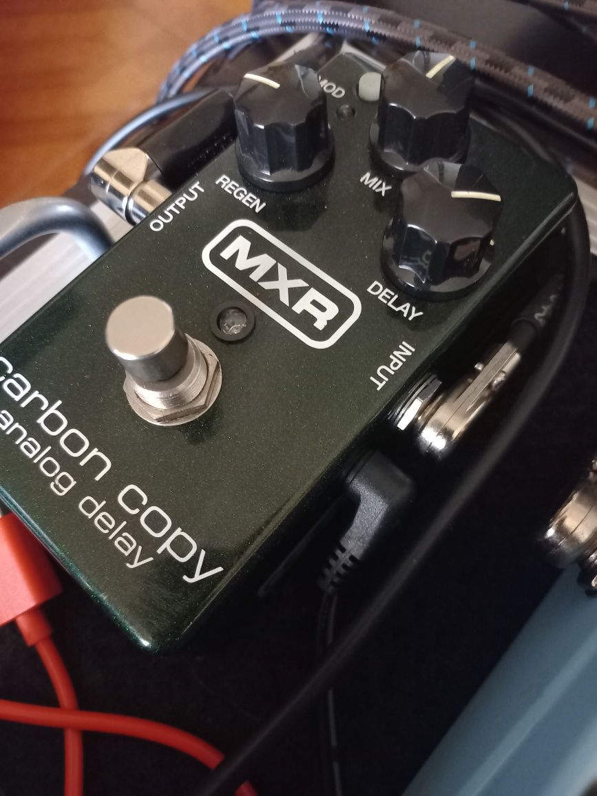 Pedal Delay Analógico MXR Carbon Copy