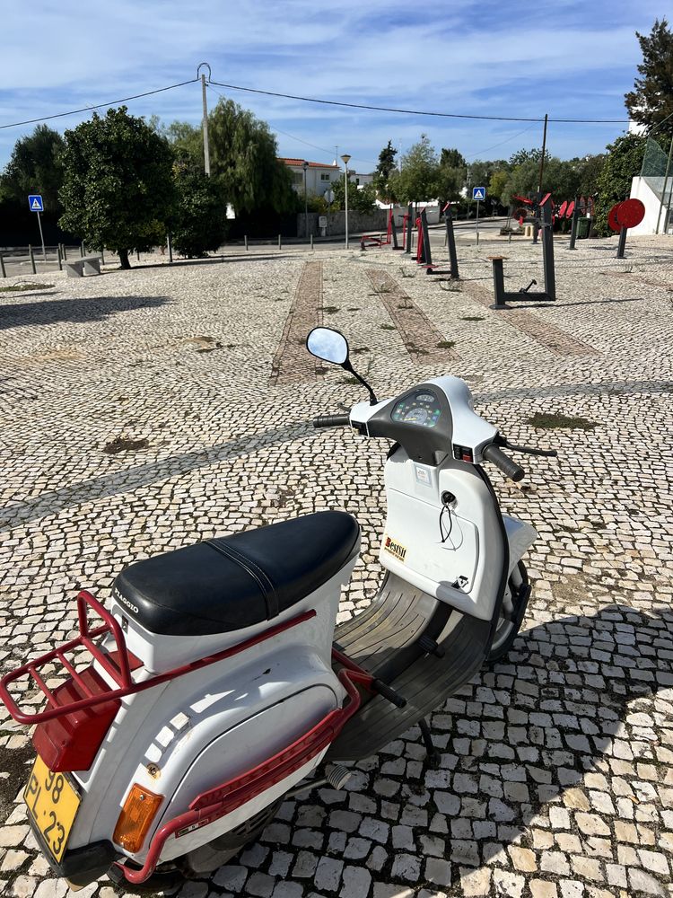 Vespa a andar 50cc
