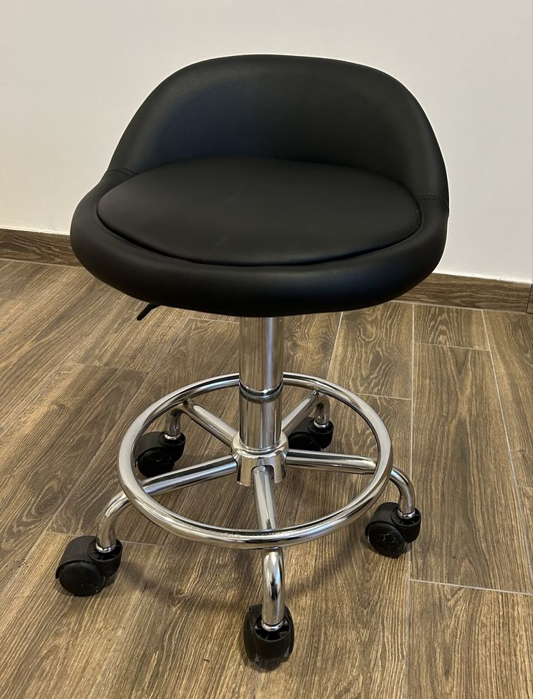 Sprzedam taboret kosmetyczny