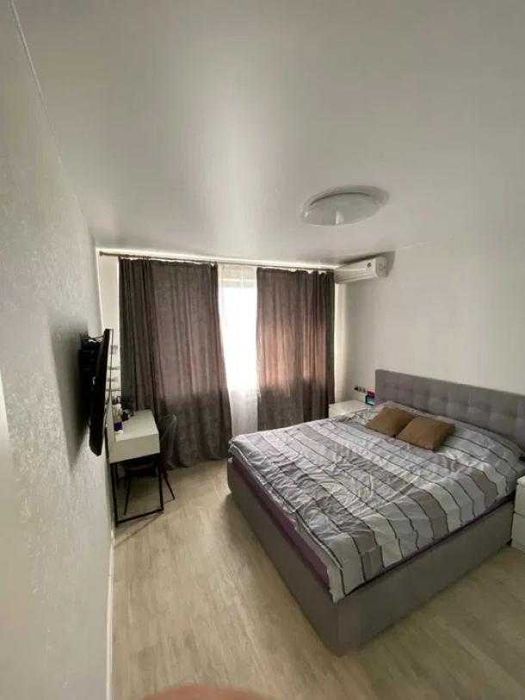 Продам 3к квартиру Новые Дома Метро Дворец спорта 3й этаж\9ти КАПрем.