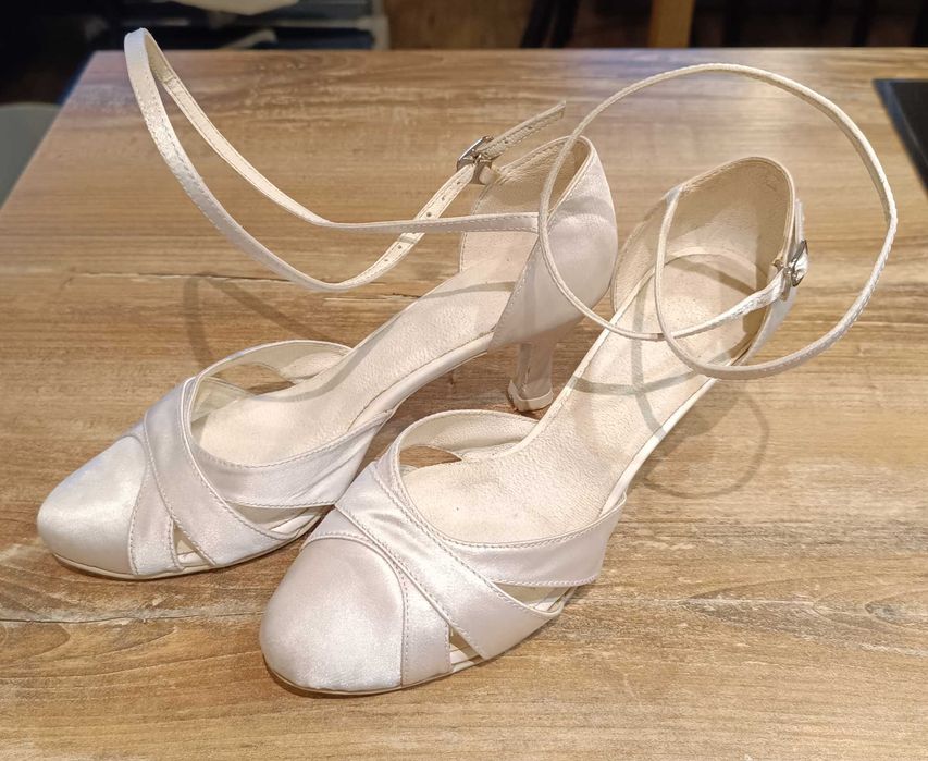 Profesjonalne buty taneczne ślubne r.39
