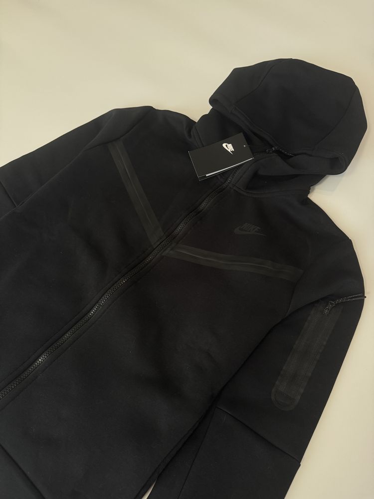 !!!РОЗПРОДАЖ!!! Nike Tech Fleece розмір M/L/XL/XXL