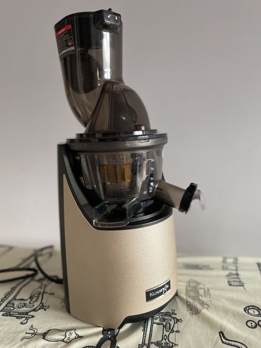 Kuvings Evo 820 plus wyciskarka wolnoobrotowa
