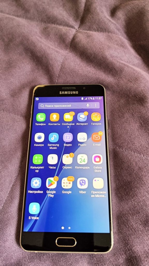 Samsung Galaxy A7 модель SM-A710F