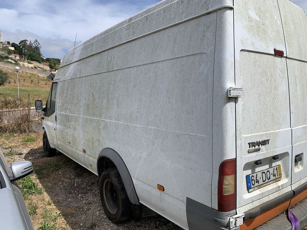 Carrinha ford transit ano 2007 rodado duplo, longa, alta. Motor danifi