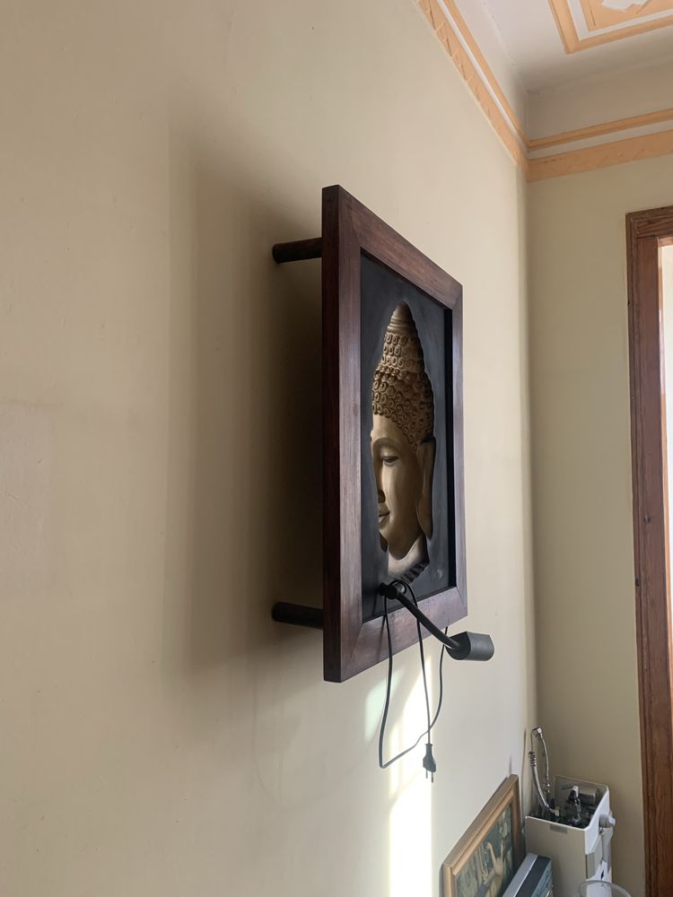 Quadro com iluminacao