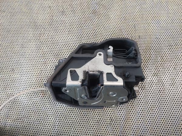 Fechadura / fecho porta trás esquerdo BMW 1 (E81)