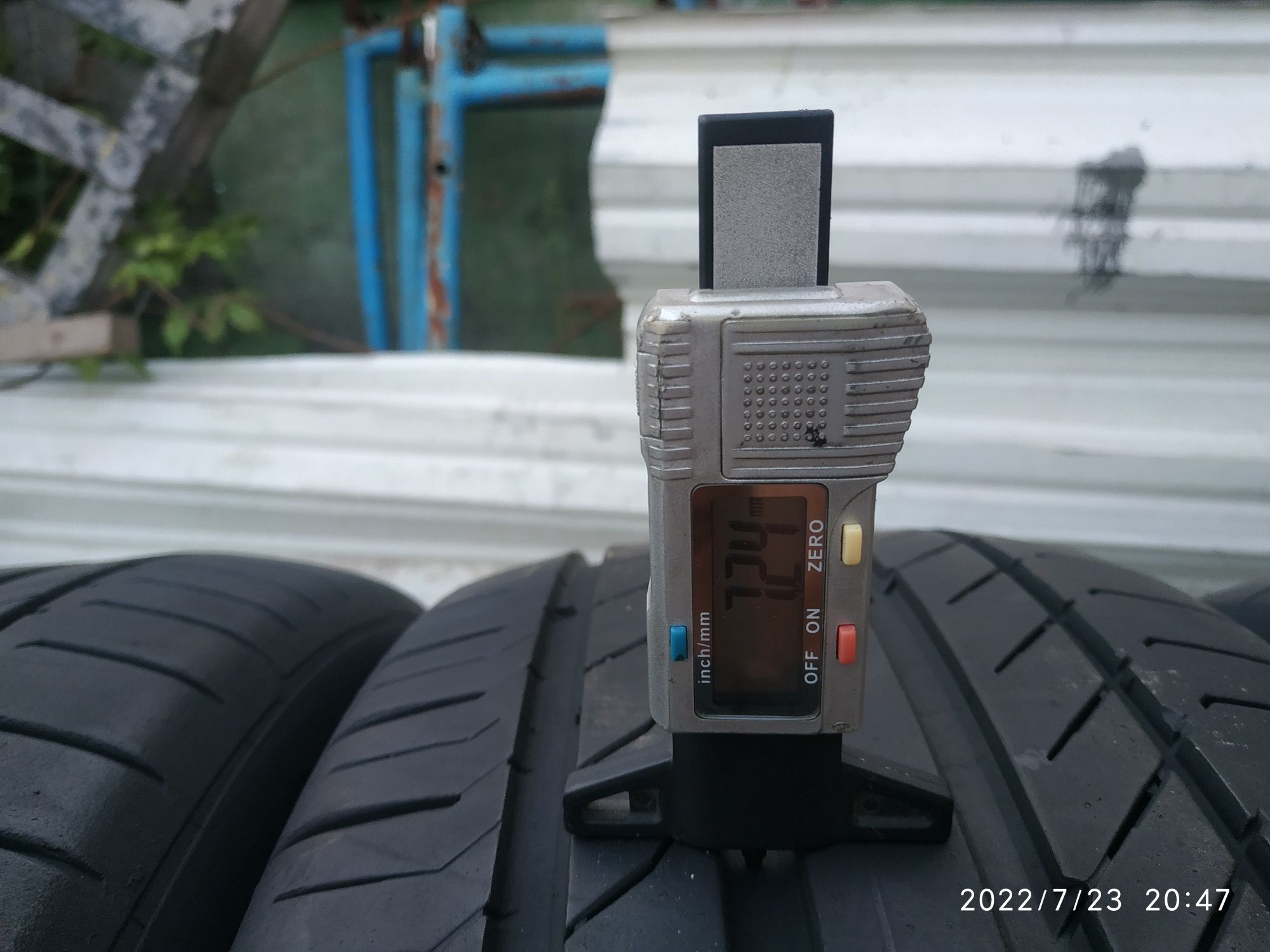 Шины резина лето 235/50R18 continental premium contact 6