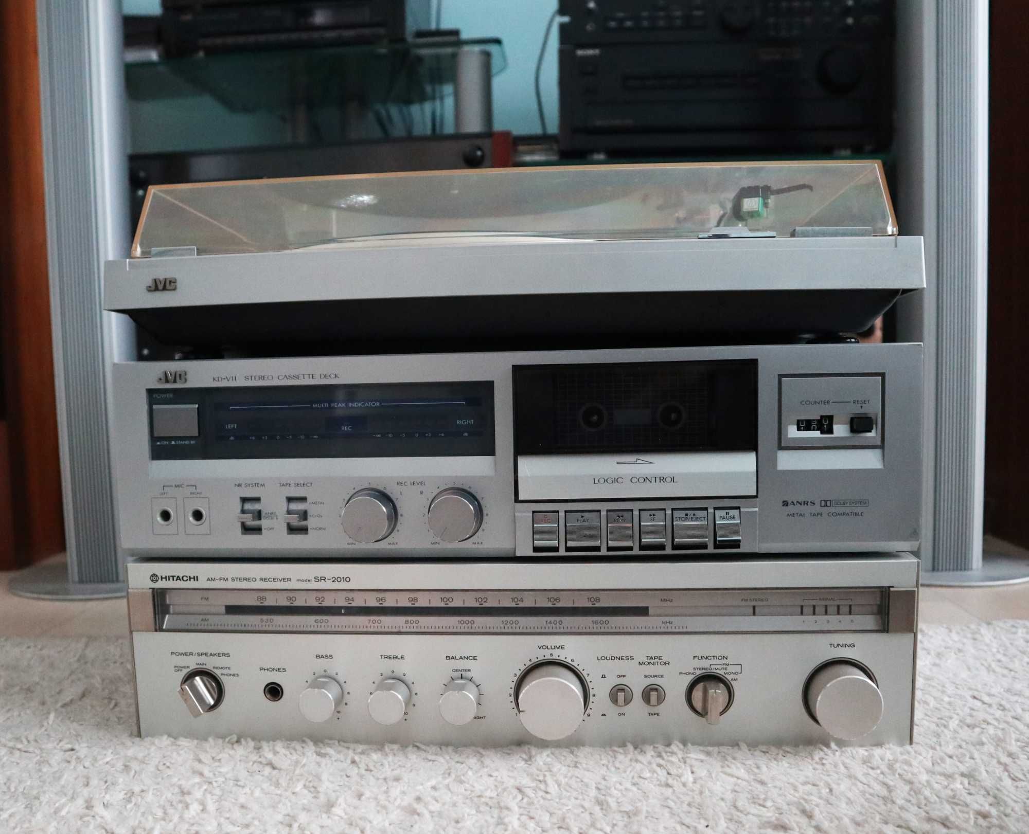 Усилитель тюнер HITACHI SR-2010 кассетник винил JVC