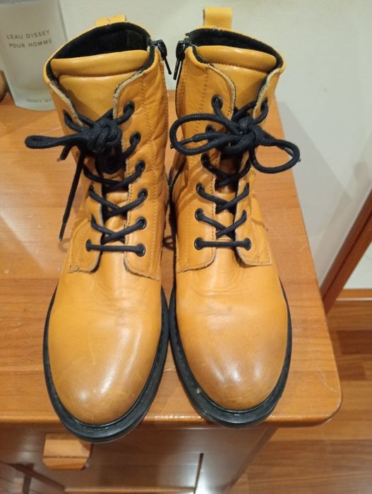 Botins max em pele n 40