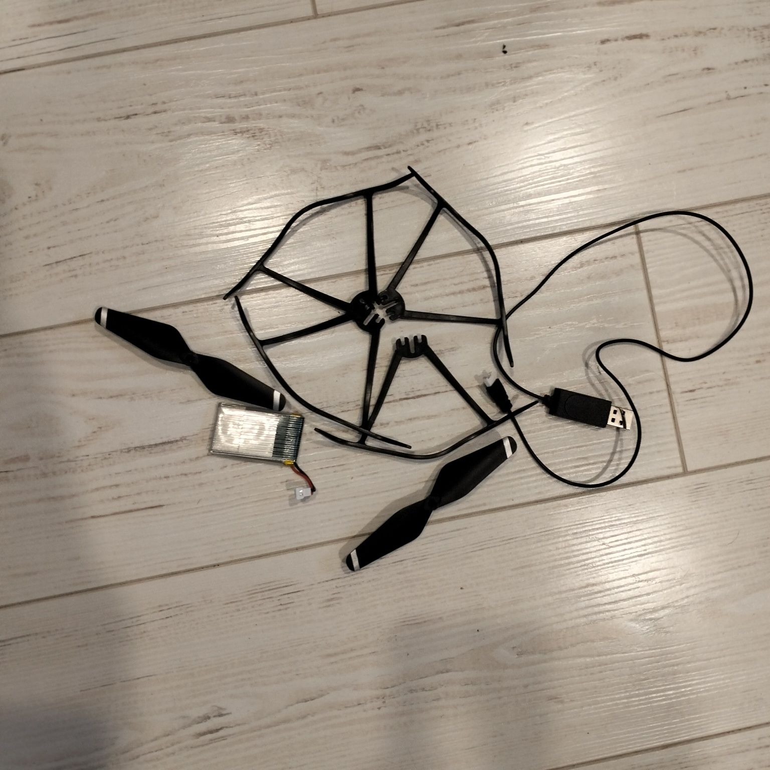 Dron Zjarc S6000