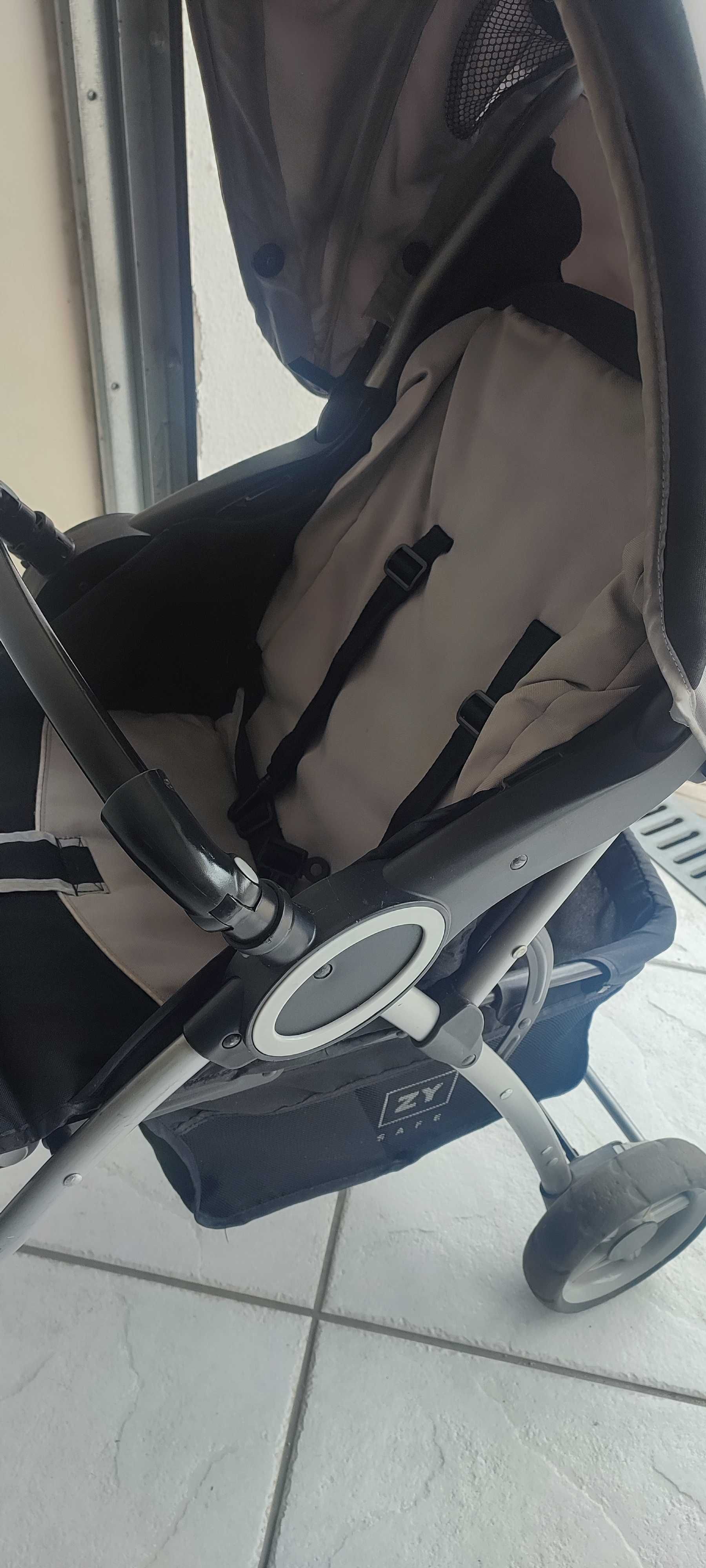 Carrinho passeio Zippy