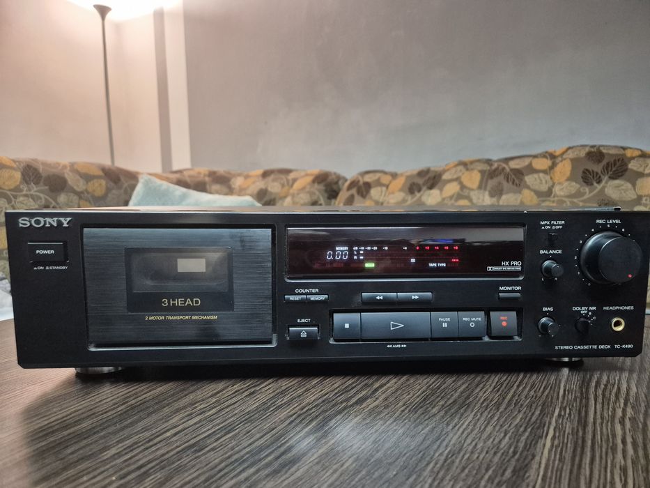 Uszkodzony magnetofon Sony TC-K490