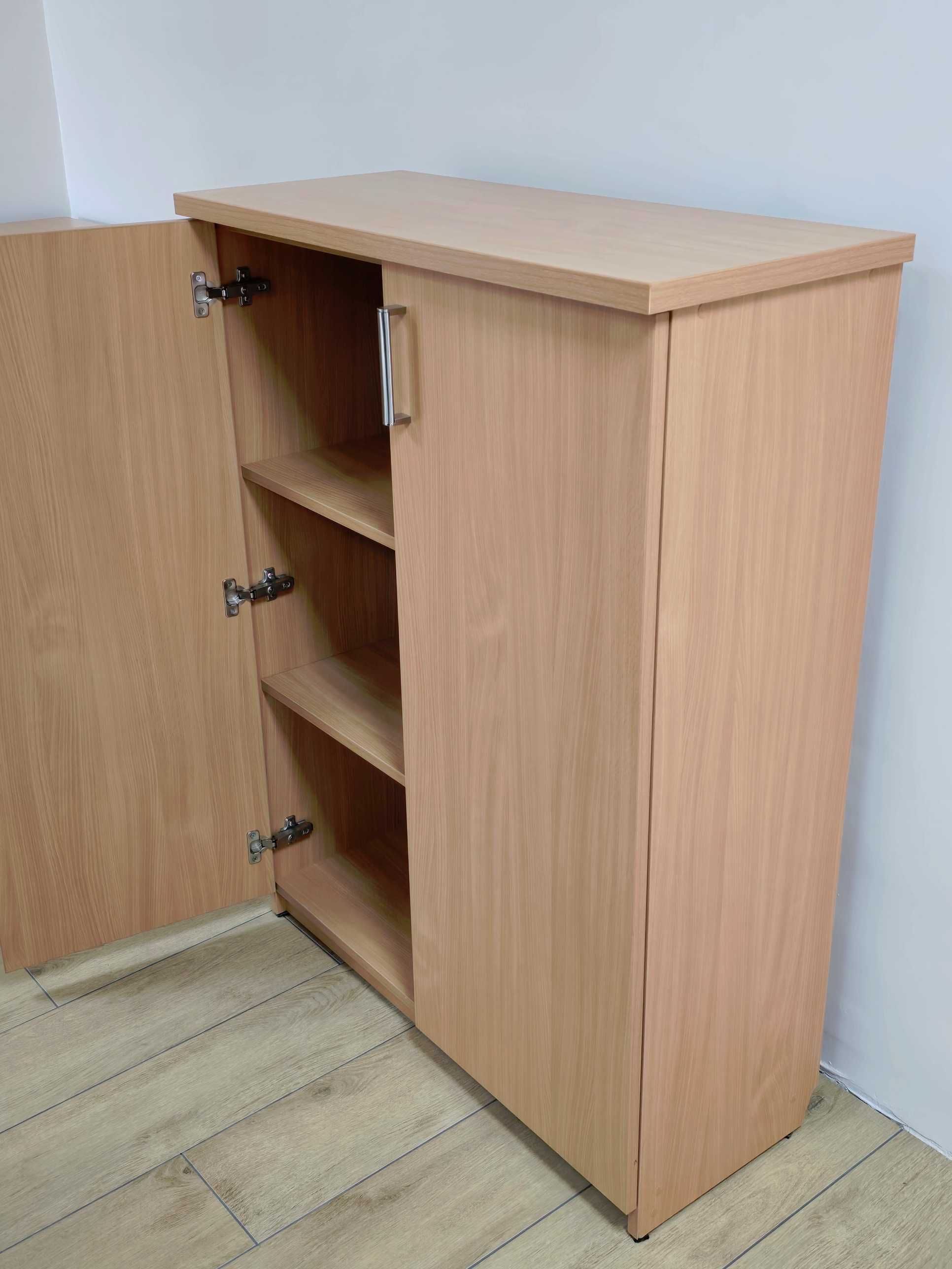 Szafka / biblioteczka z trzema półkami zamykana z cichym domykiem
