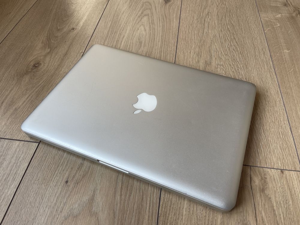 MacBook Pro 13” 8/512 GB w bardzo dobrym stanie!