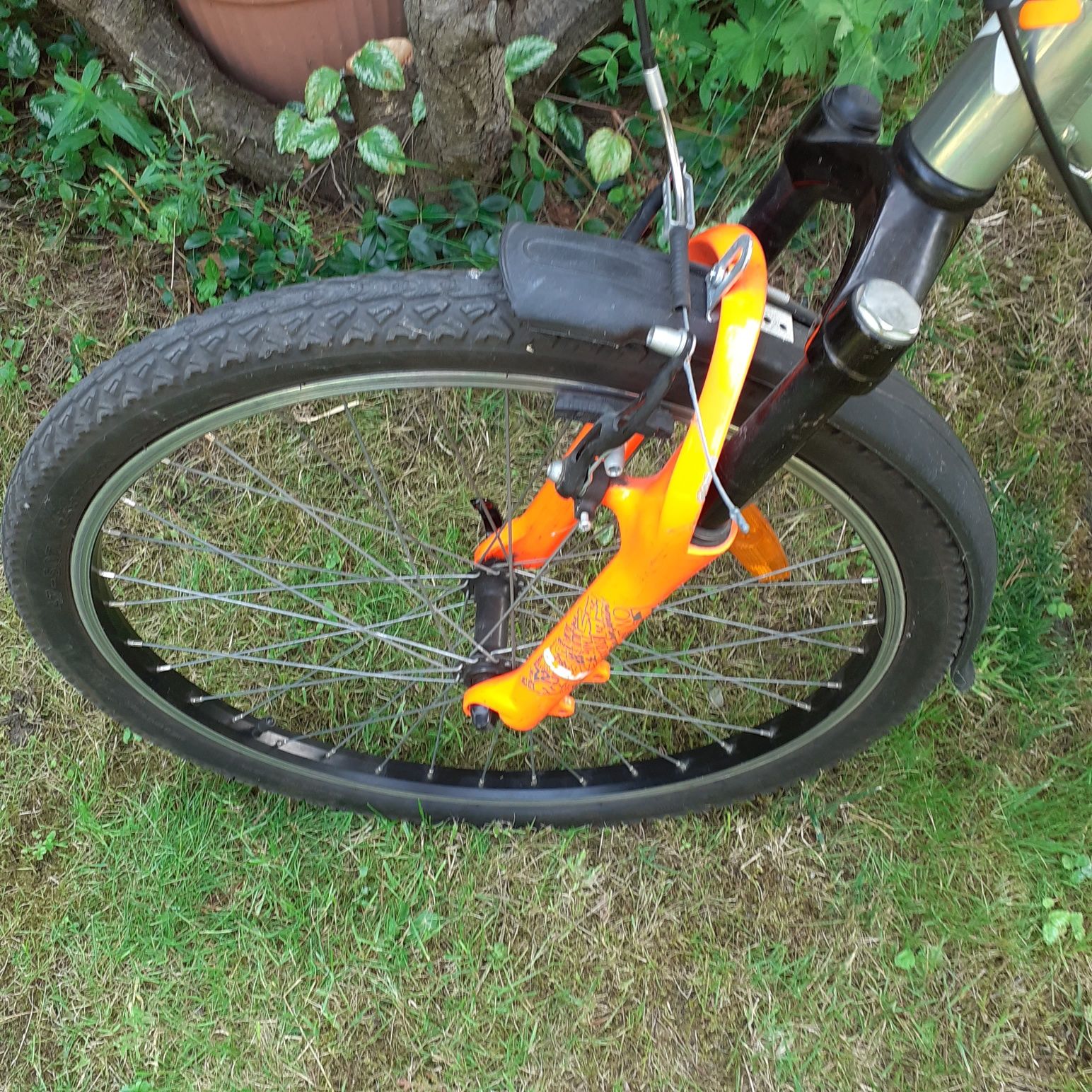 Rower młodzieżowy Richrider koła24 całe stan b.dobry mało używany.