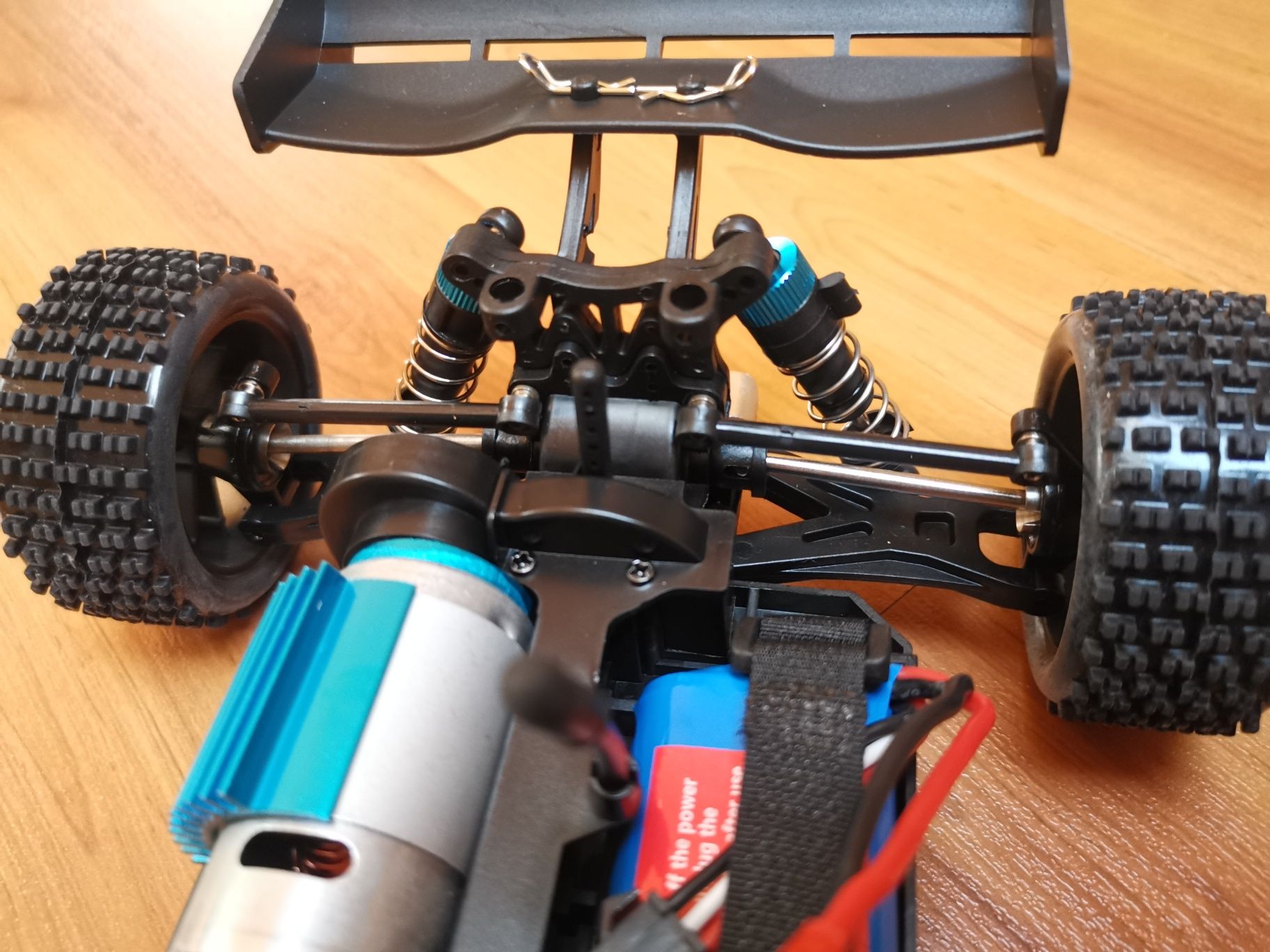 Carro telecomandado RC Buggy WLtoys A959A 2.4GHz 35Km/h Li-Ion