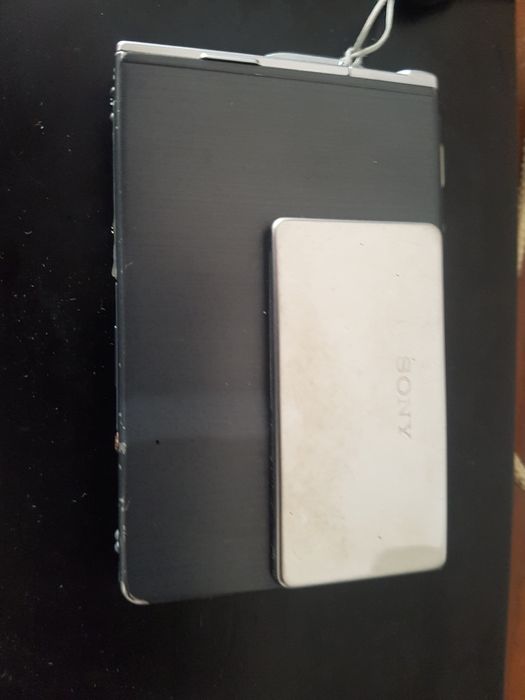 Câmera fotográfica vintage Sony 5.1 mega pixels