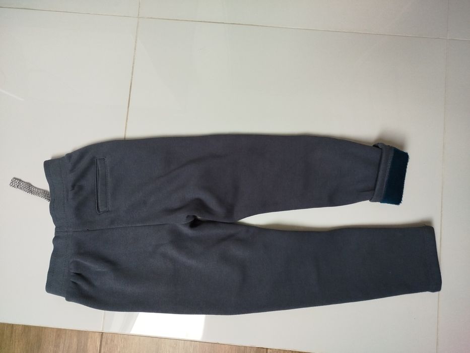 Spodnie dresowe chłopięce ciepłe ocieplane