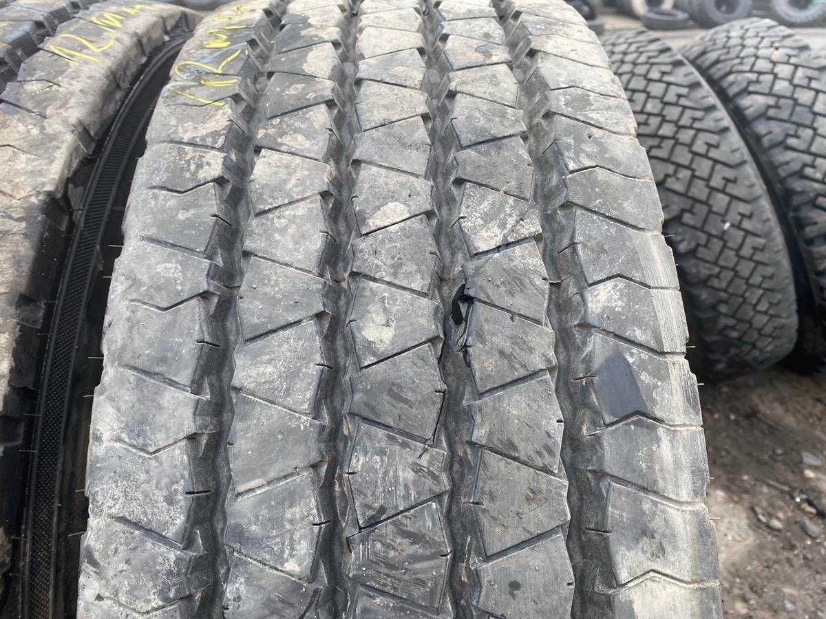 Opony używane ciężarowe przednie 285/70r19.5 Semperit Euro Front 12mm