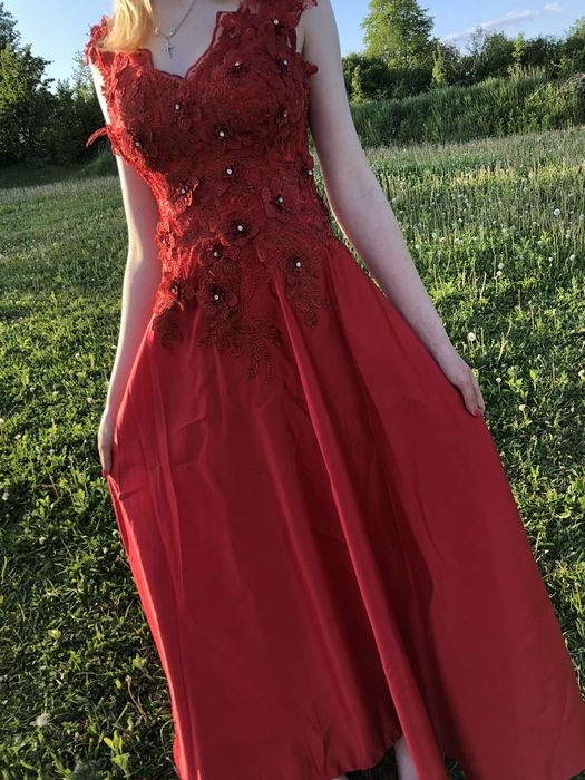 Випускна сукня)))