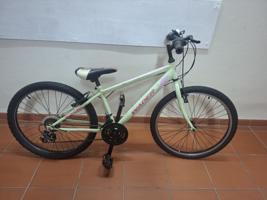 Bicicleta  criança roda T 24