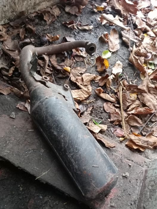 Вихлопна труба honda dio 27 орігінал