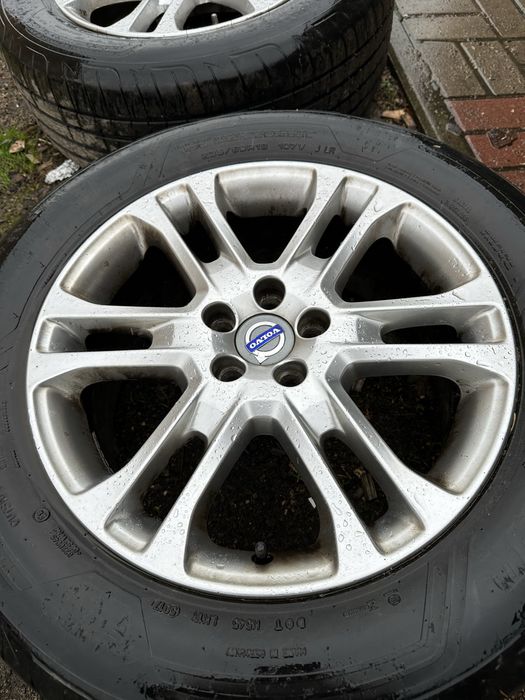 Volvo Alufelgi R18 xc60