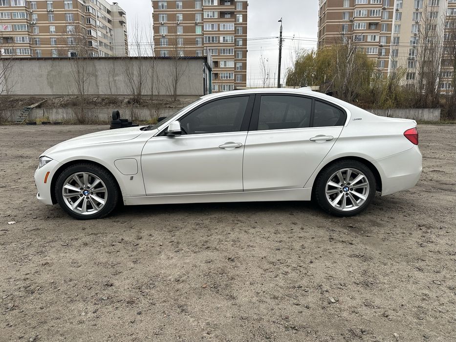 BMW F30 (FL) 3 series phev