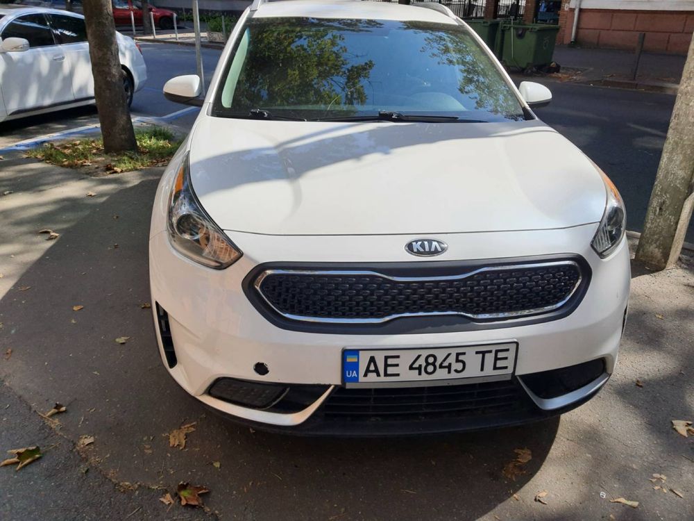 Kia niro продам