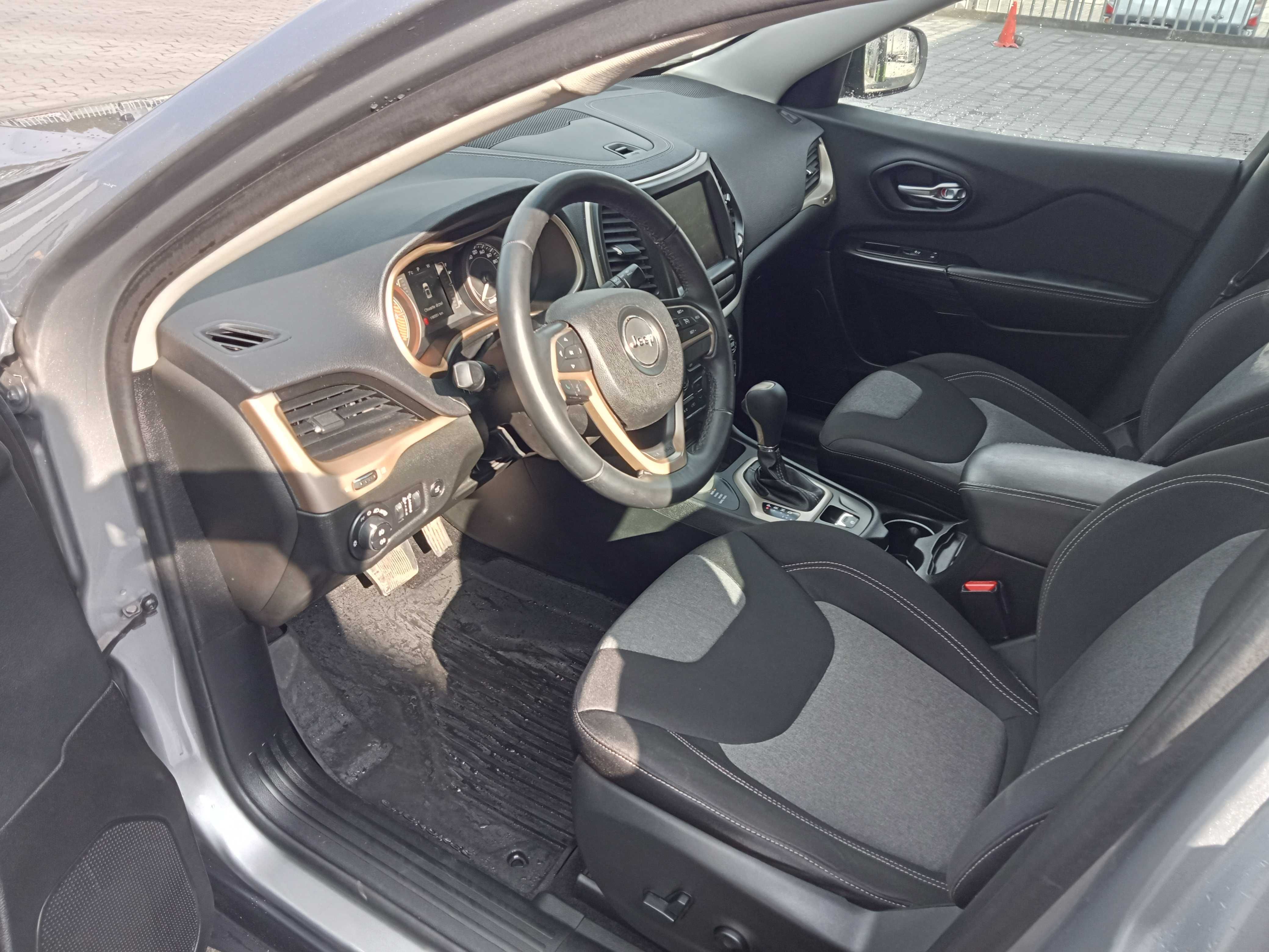 jeep cherokee 2.0 4x4