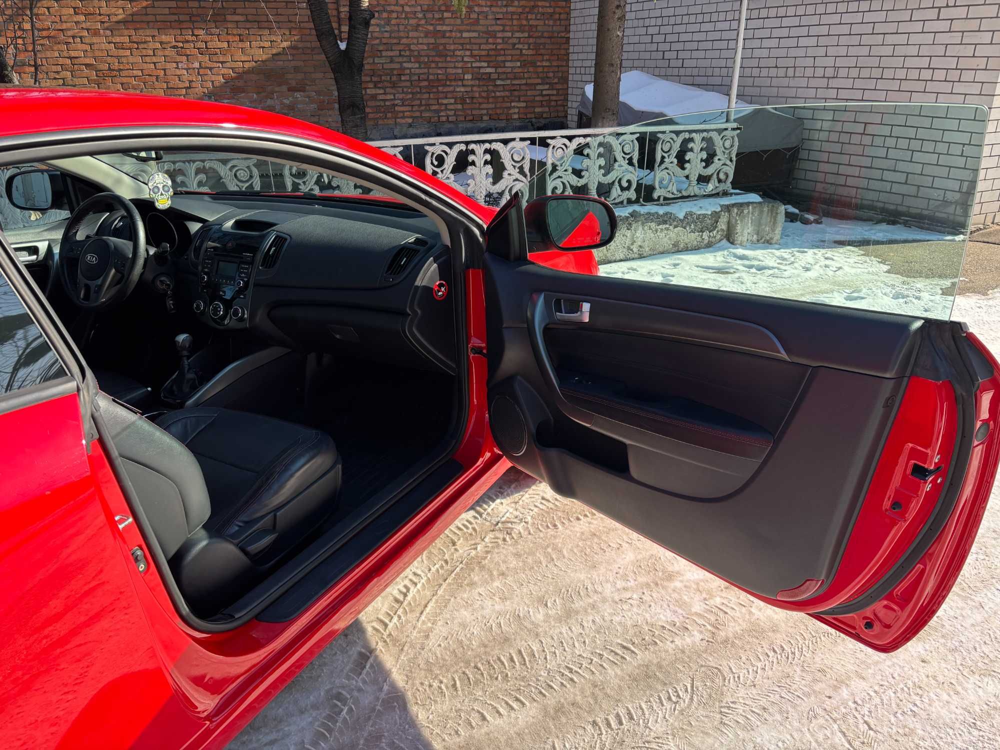Продам Kia Cerato(Forte) Koup, 2012 рік, бензин 2.4, хороший стан