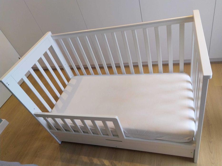 Łóżeczko Klupś Iwo 120×60 z materacem