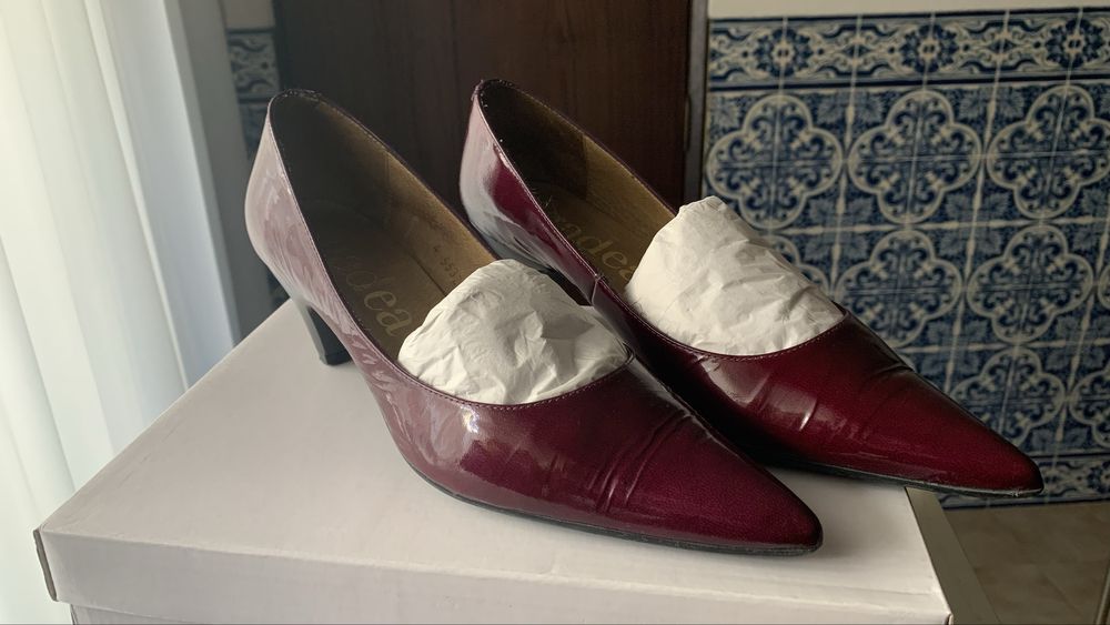 Lote de sapatos vermelho salto 38
