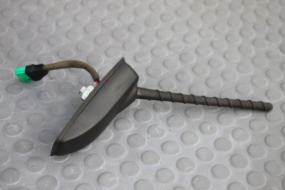 ANTENA DACHOWA RADIA PODSTAWA BAT 2 PIN KIA SOUL II 14-19