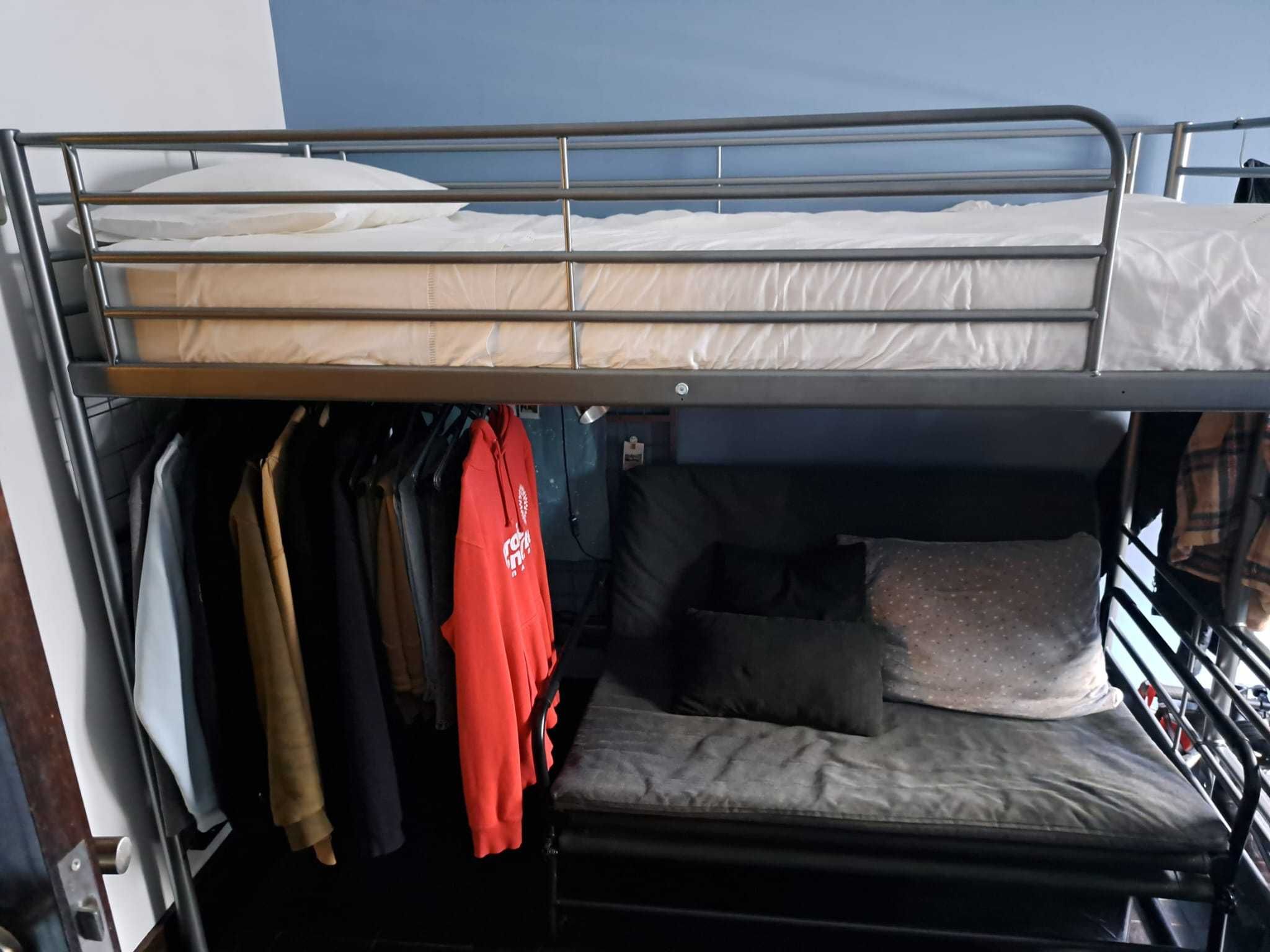 quarto criança/adolescente