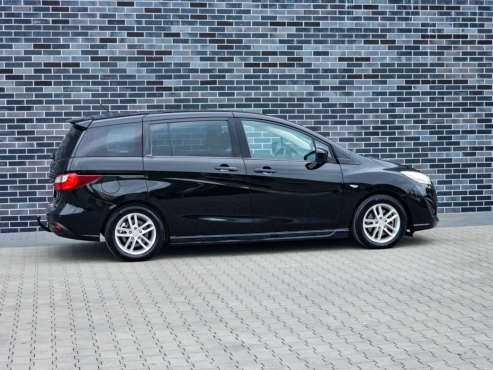 MAZDA 5 II CW 1.6 Full opcja Skóra Xenon Elektryczne Drzwi