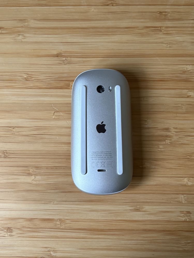 Biała myszka Apple Magic Mouse 2