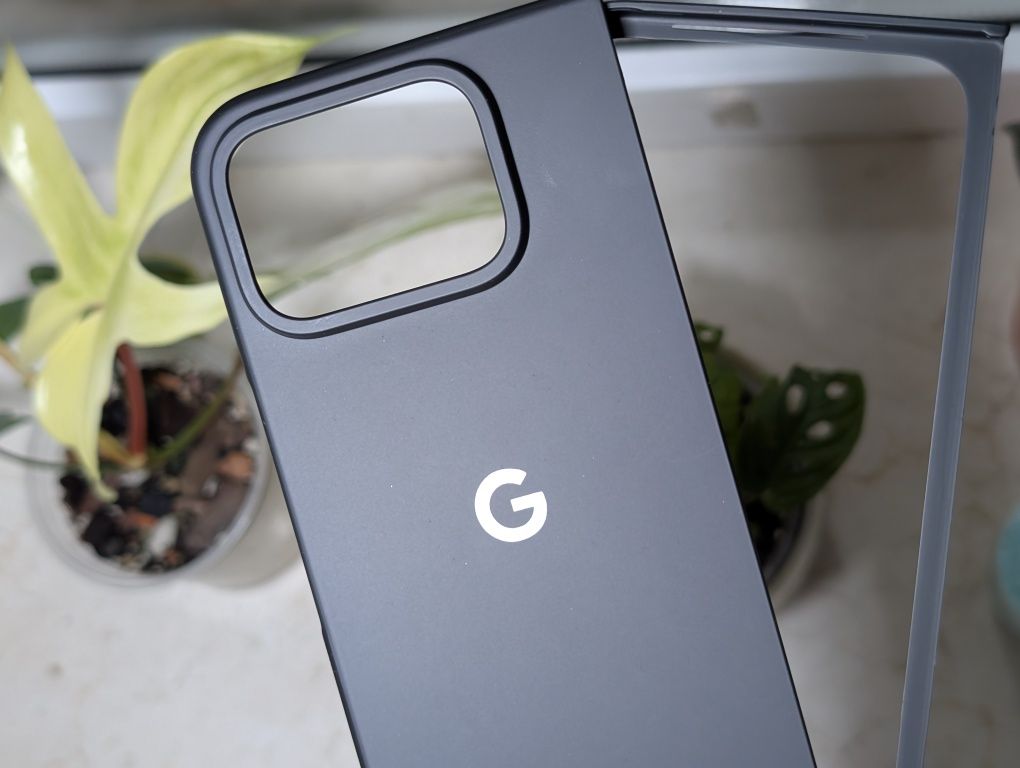 Чохол з логотипом Google Pixel 9Pro Fold Чорний