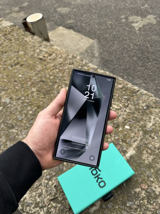 Samsung S24 ULTRA 12/256 на гарантии