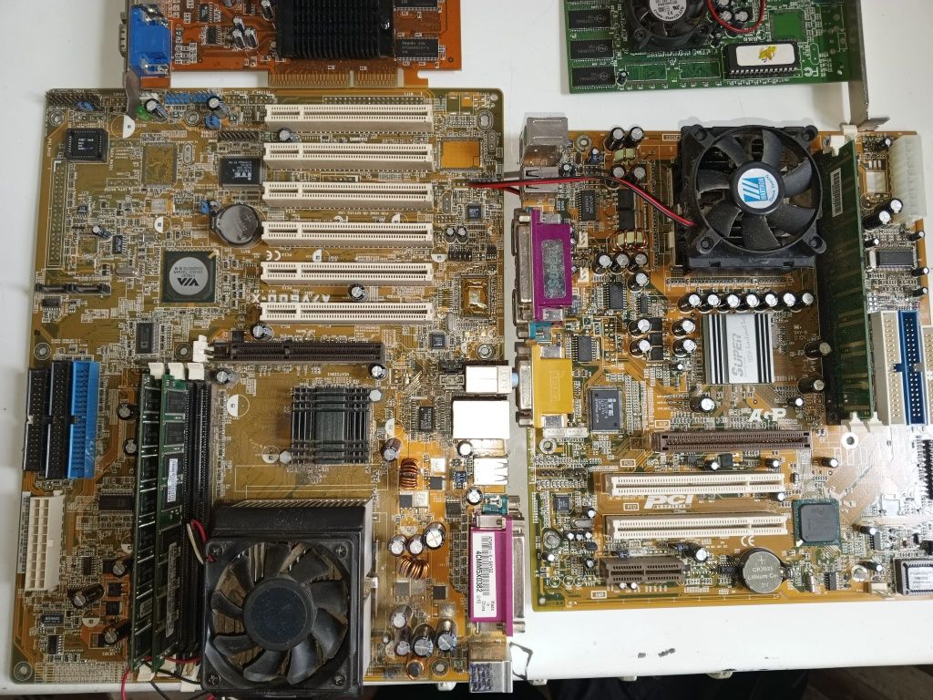 Материнская плата Asus A7V600-X, Intel ,старые материнские платы