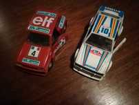 Miniaturas de carros de uma Yamaha